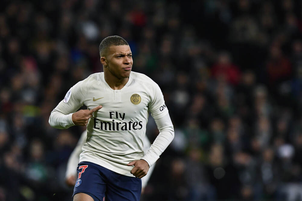 很渴望学习！前瓜帅助教：我当时就说阿隆索未来当教练会非常出色